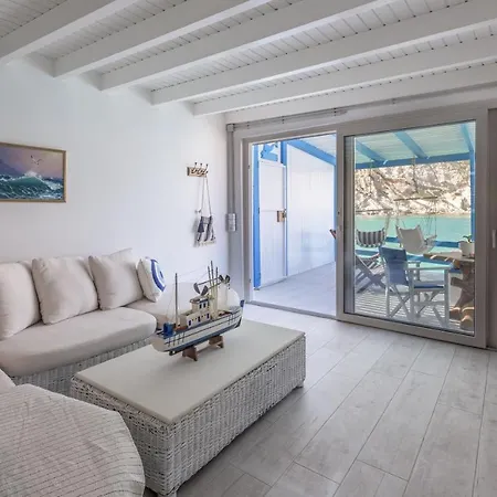 Aquanis Anchored, Sea Front House, Holiday home