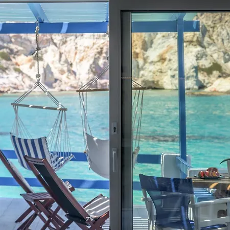 Aquanis Anchored, Sea Front House, Firopótamos